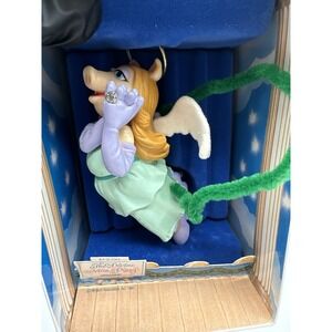 1981 Hallmark Keepsake Ornament titled "The Divine Miss Piggy" (model QX425-5)